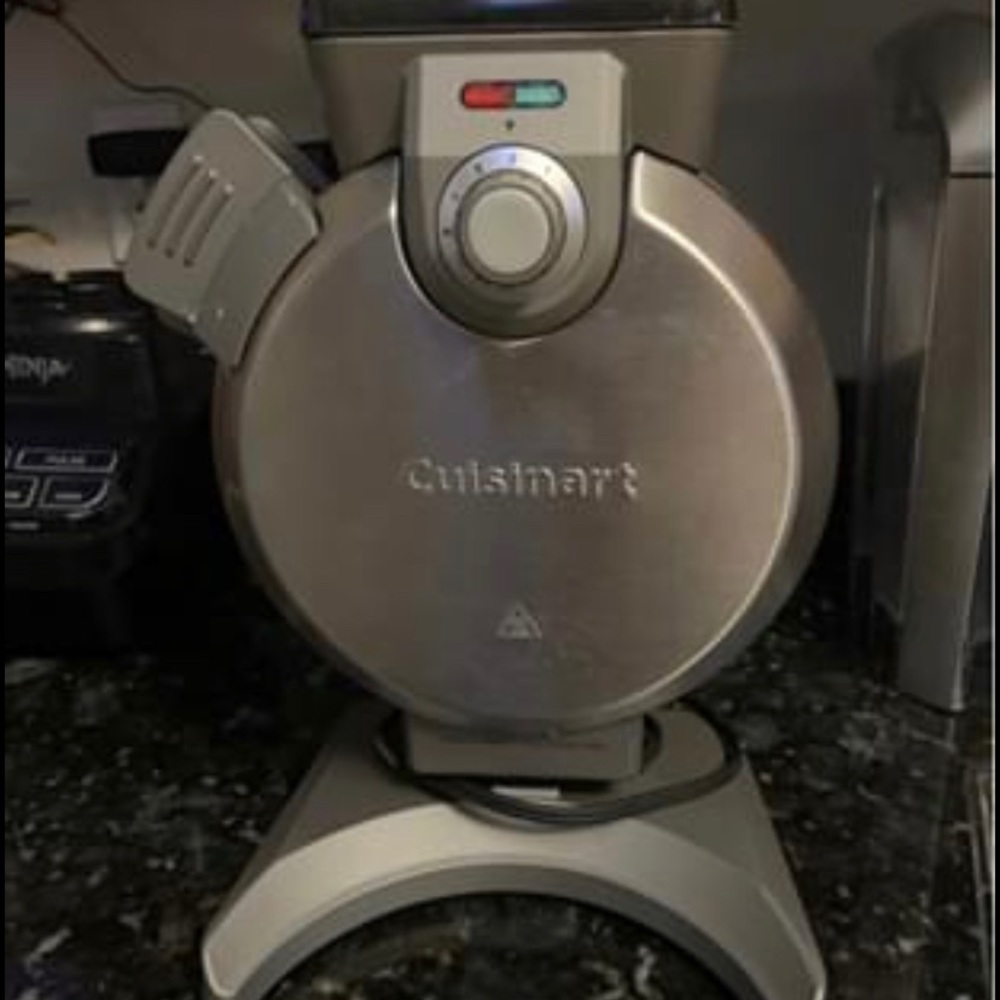 Waffle maker